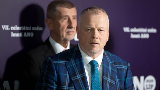 Andrej Babiš, Robert Králíček, ANO, hnutí, politika