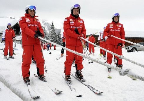 Ferrari a Ducati na horách