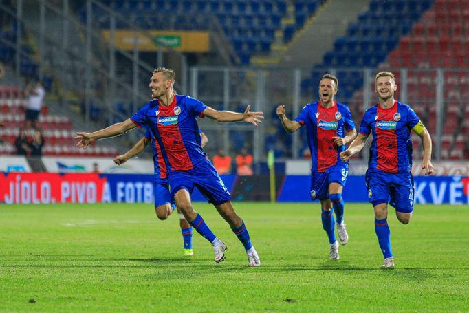 Prodloužení zápasu FC Viktoria Plzeň - The New Saints, 3. předkolo Evropské konferenční ligy