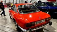 Alfa Romeo 2000 GT Veloce se vydražila za 1 180 000 Kč.