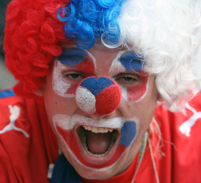 Fanoušci na fotbalových Euro 2004 a 2008