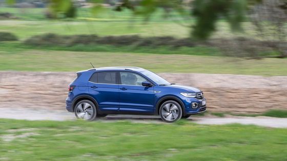 Malé SUV od Volkswagenu vstupuje na český trh, T-Cross láká na styl a prostor