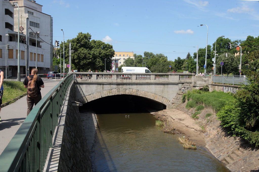 Rokytka měsíc po povodni