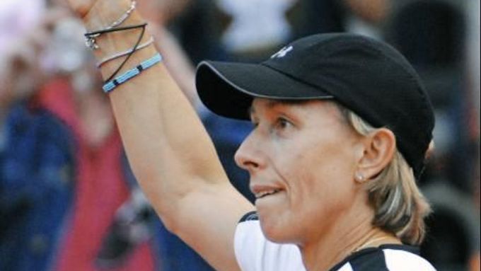 Americká tenistka Martina Navrátilová se utkala 9. května společně s Barborou Strýcovou v prvním kole čtyřhry turnaje ECM Prague Open 2006 s další česko-americkou dvojicí Olga Blahotová a Asha Rolleová