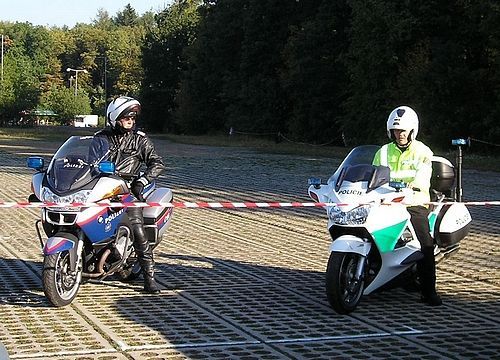Na provoz dohlíželi čeští i rakouští policisté