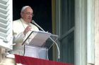 VIDEO Papež František použil při kázání vulgární slovo