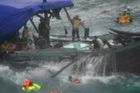 U Indonésie se potopila loď se 170 běženci, 18 mrtvých