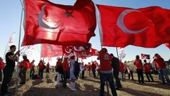 Soud s pučisty v Turecku, demonstrace na jejich podporu
