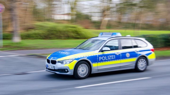 Taxikář záměrně najížděl do žen v Kolíně nad Rýnem. Dvě těžce zranil