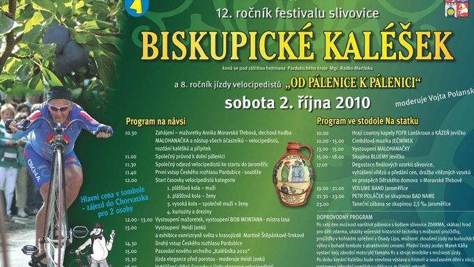 Z plakátu zvoucího na letošní slavnost "Biskupické kaléšek". Tradiční akce je hlavně ve znamení pálenky a velocipedů.