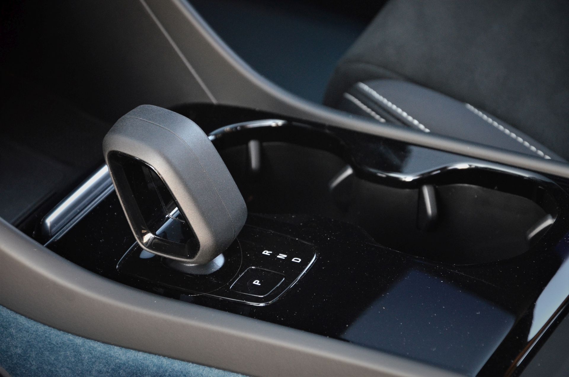 Volvo C40