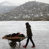 Afghánský Kábul sužuje prý nejhorší zima za nejméně 15 let