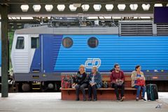 Vlaky z Pardubic do Liberce nadále zajistí České dráhy, zvítězily v soutěži