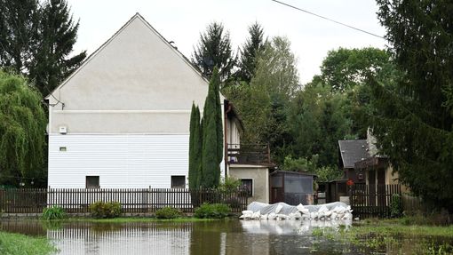 Vesnice Višňová u Frýdlantu.