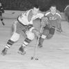 MS 1959, Československo-Kanada: Miroslav Vlach (vpravo) - Denis Boucher