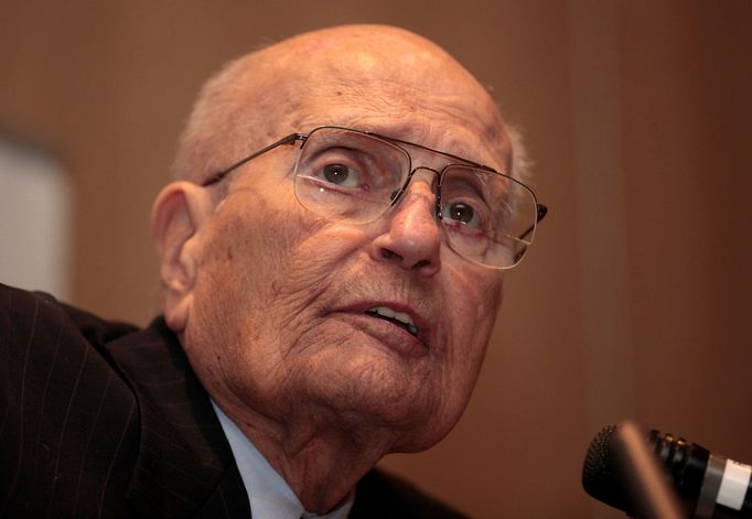 Bývalý kongresman John Dingell.