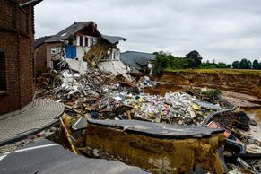 Foto: "Byla to katastrofa, přišli o všechno." Záplavy v Evropě mají přes 180 obětí