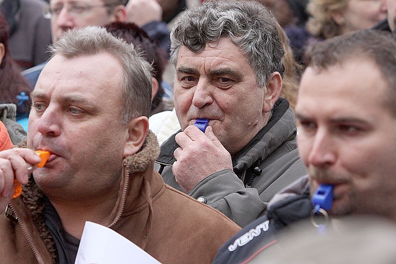 Skláři demonstrují před vládou