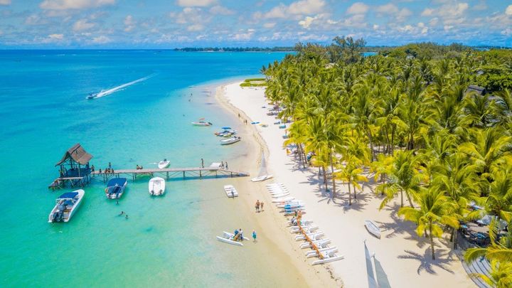 Zapíchli vlajku a grilovali. Mauricius zpochybnil britskou nadvládu v Indickém oceánu; Zdroj foto: Shutterstock