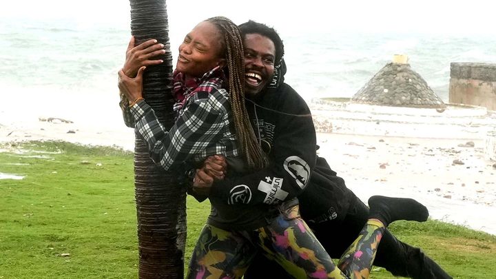 Vichr 200 km/h drtí Kubu. Hurikán Melissa ničí Karibik bez slitování; Zdroj foto: Reuters