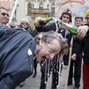 Happening proti bezohlednosti koperací