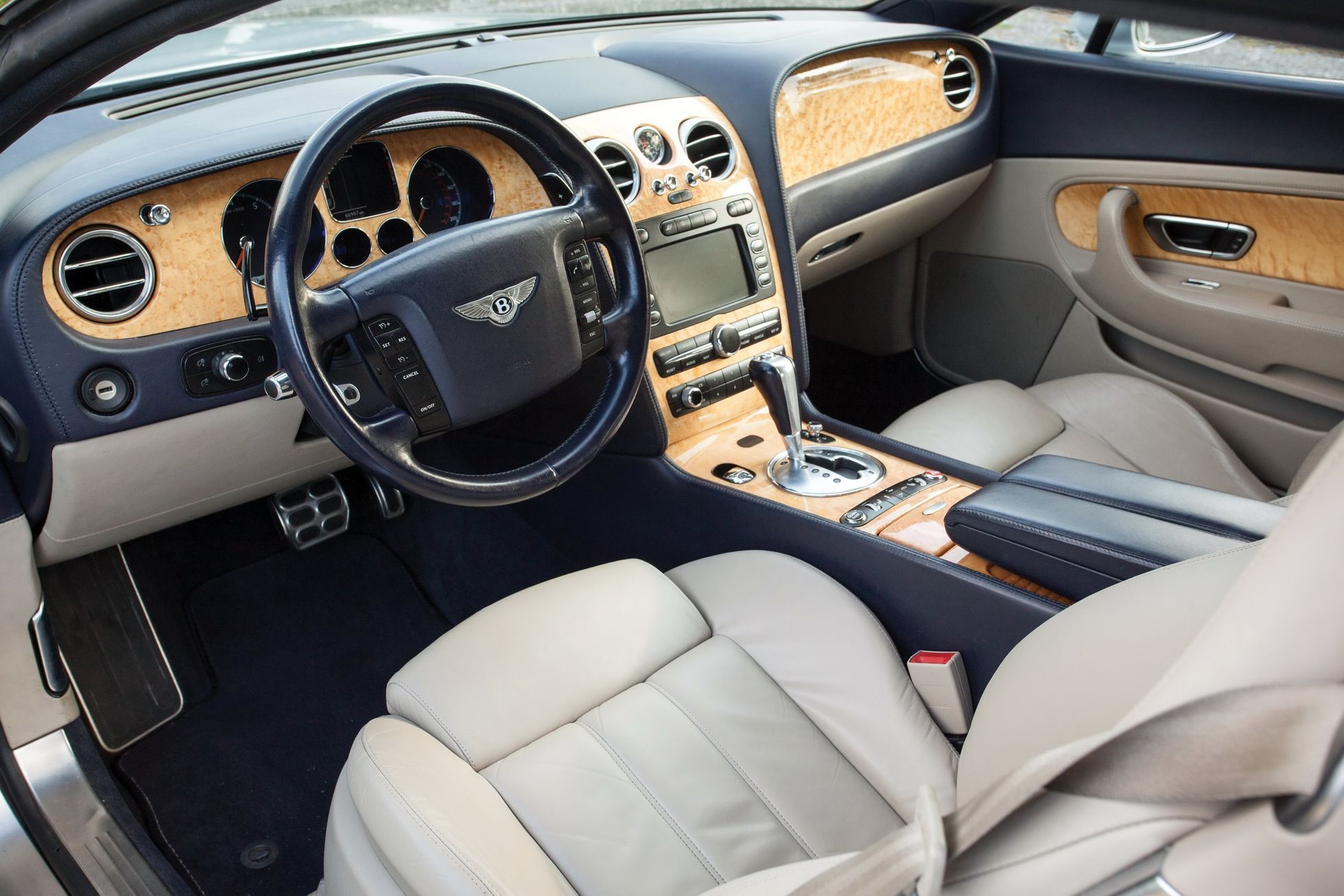 Bentley Continental 2003