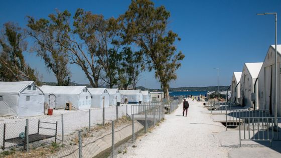 Uprchlický tábor Kara Tepe na ostrově Lesbos v Řecku, uprchlíci, migranti, uprchlická krize