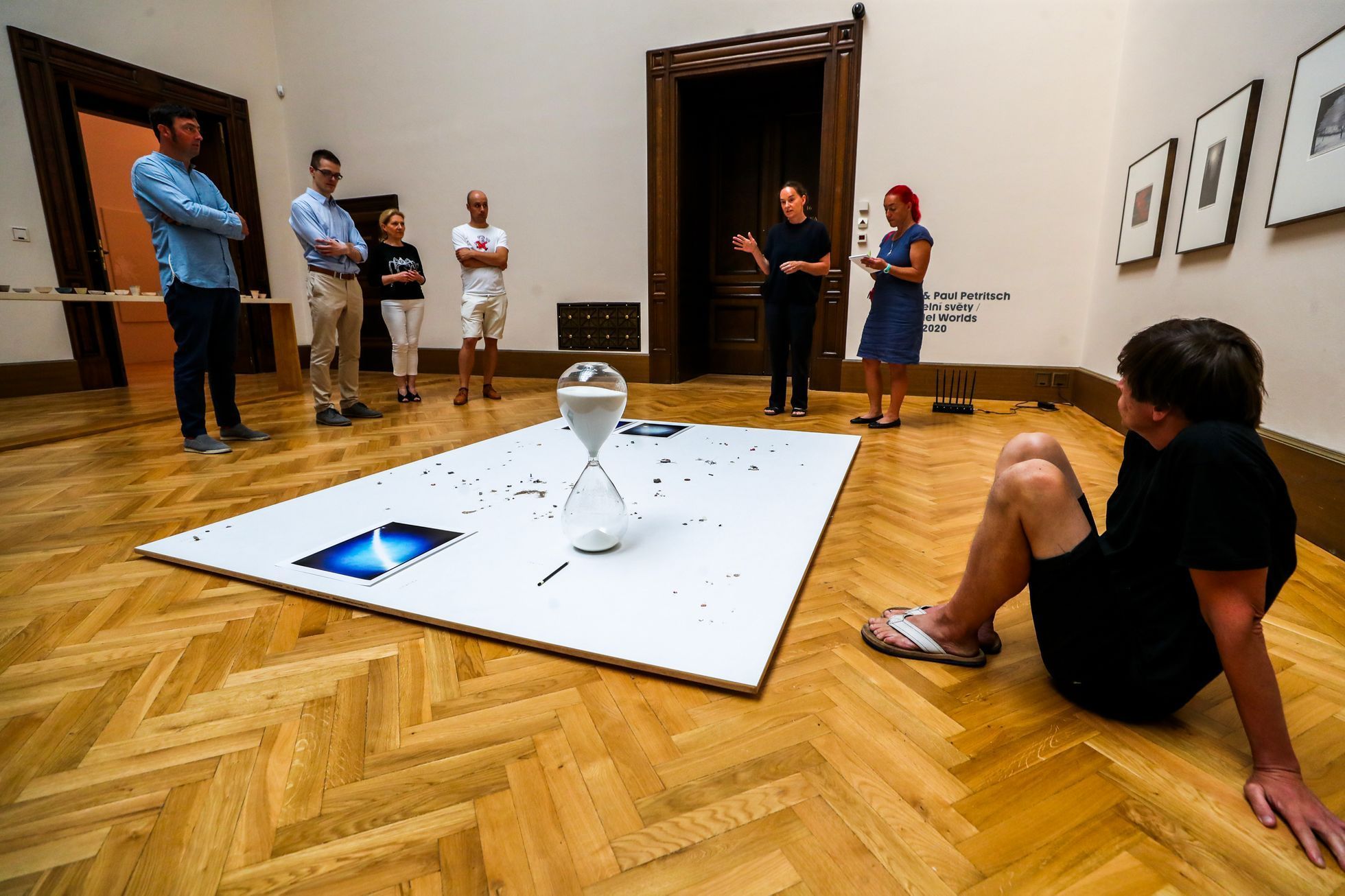 Unplugged, Nicole Six