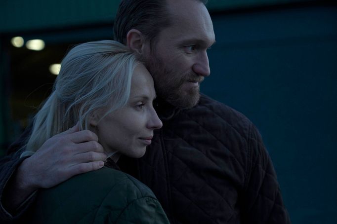 Jana Plodková jako Erika a Marián Mitaš v roli Martina.