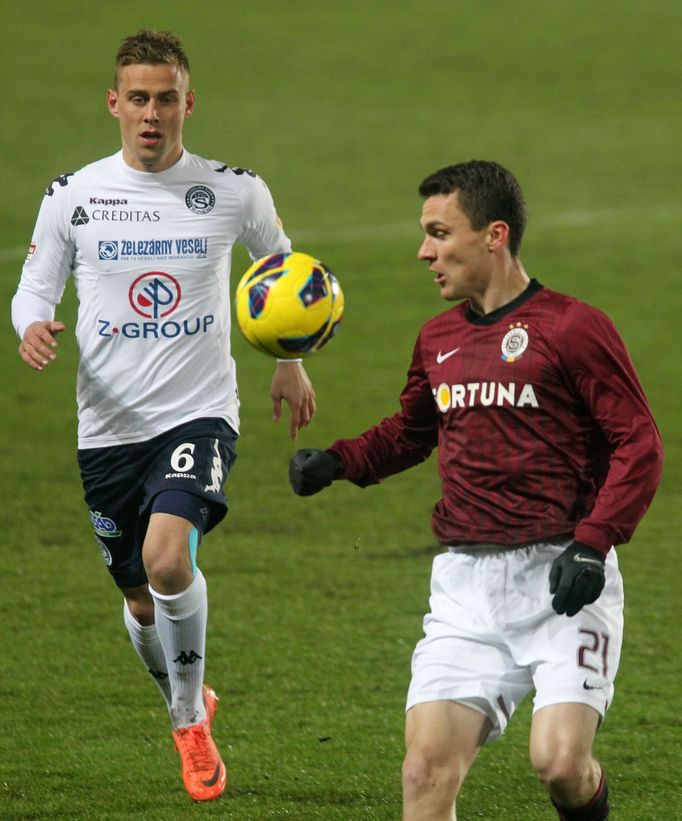 Fotbal, Gambrinus liga, Sparta - Slovácko: David Lafata - Petr Reinberk