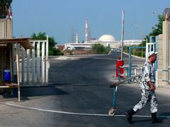 Atomová elektrárna u Búšehru má krýt jen zlomek energetických potřeb země a vzbuzuje proto právem podezření Západu