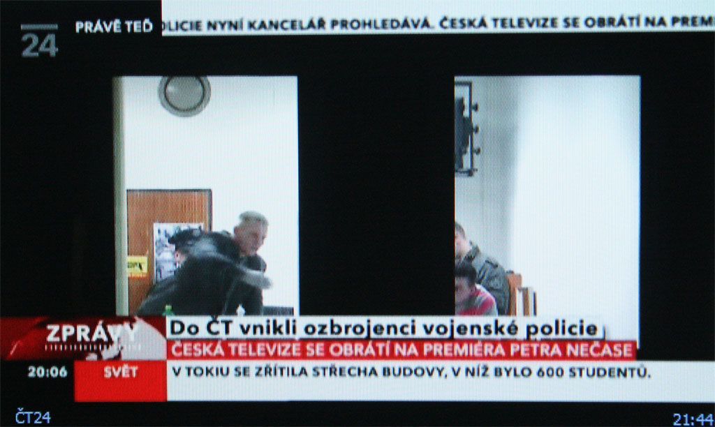 Páteční zásah vojenské policie na Kavčích horách
