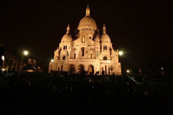 Sacre Coeur, jedna z dominant Paříže. Ilustrační snímek.