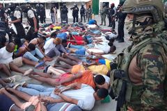 Ekvádor kvůli gangům upadl do chaosu. Vláda silné ruky nemusí pomoct, varuje odborník