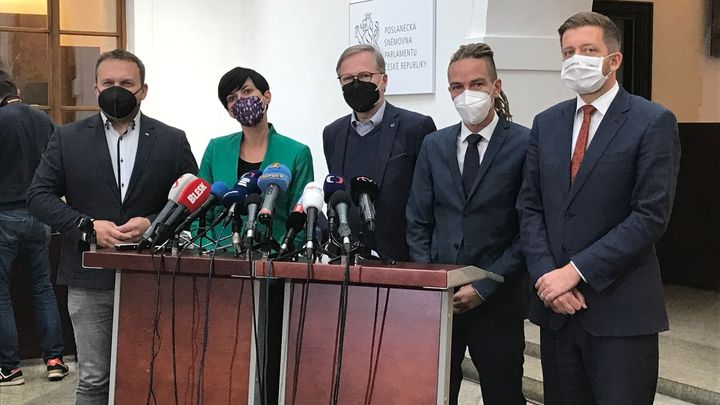Fiala pokročil v sestavování nové vlády, prezident Zeman k tématu stále mlčí; Zdroj foto: Radek Bartoníček