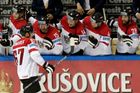 Korejci postoupili poprvé mezi hokejovou elitu, doprovodí je vracející se Rakušané