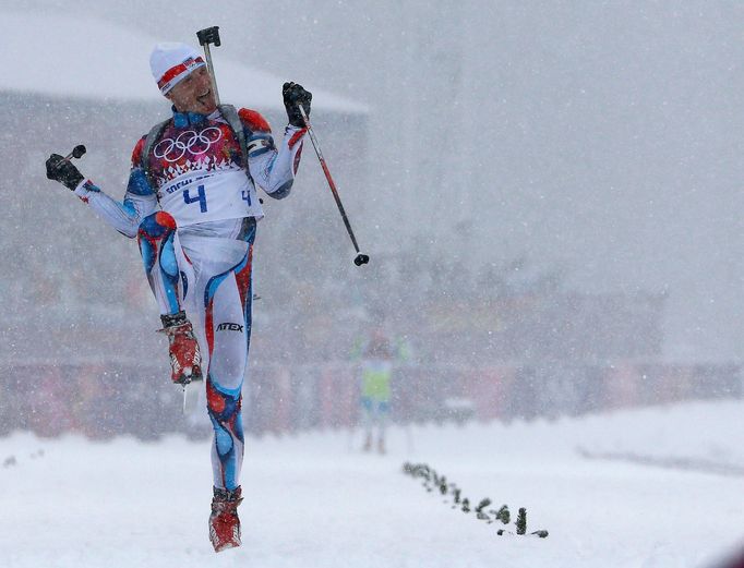 Soči 2014, biatlon hromadný start M: Ondřej Moravec slaví třetí místo