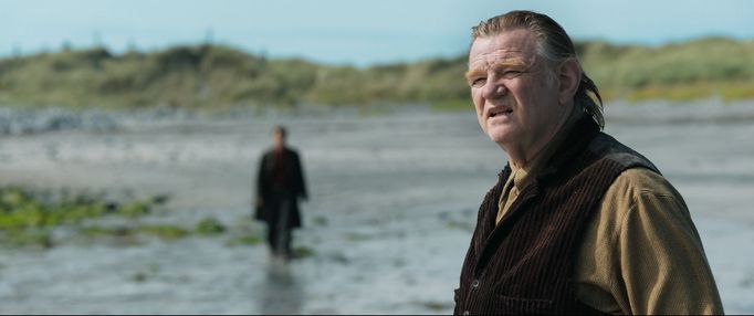 Brendan Gleeson jako Colm.