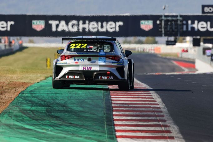 Petr Fulín v Cupře v závodě WTCR v Mostě 2021