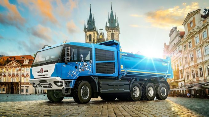 Vodíková Tatra míří do Prahy. Firma vyvine i čistě bateriové nákladní auto