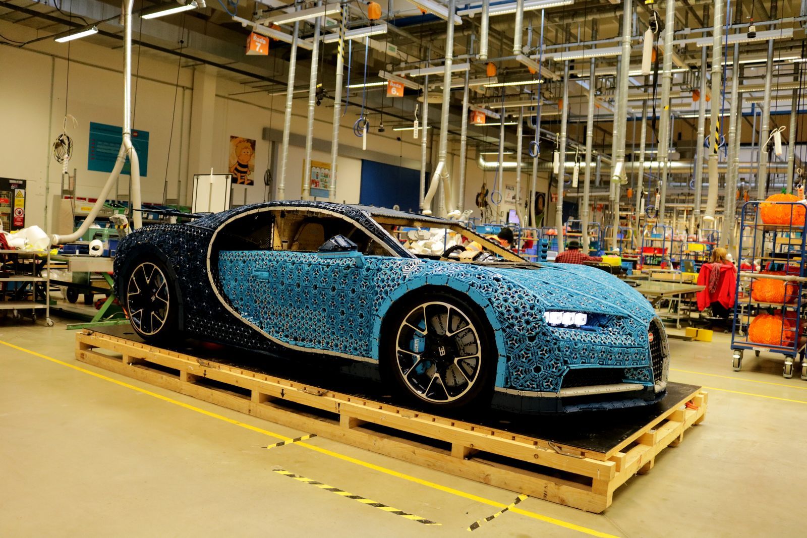Bugatti Chiron z Lego kostek