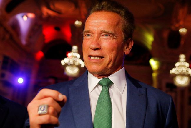 Arnold Schwarzenegger - 30. 7.