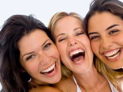 Ženy, smích, štěstí