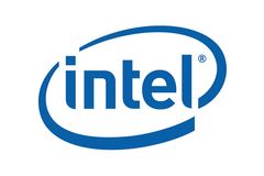 Zisky Intelu zachraňuje poptávka firem po počítačích