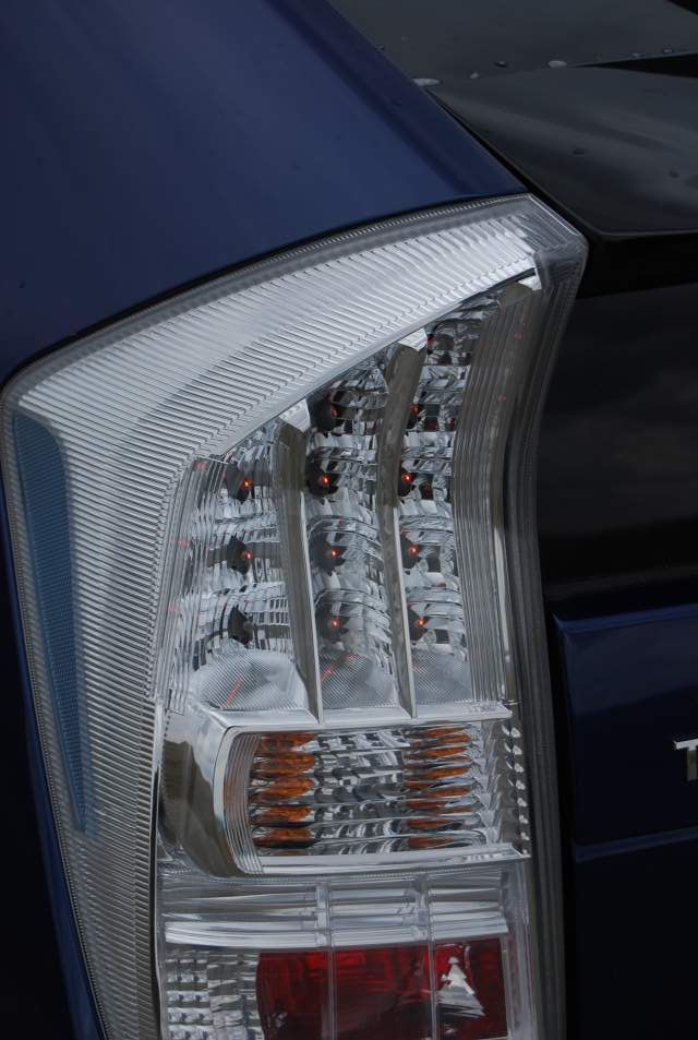 Automoto - Toyota Prius - 8