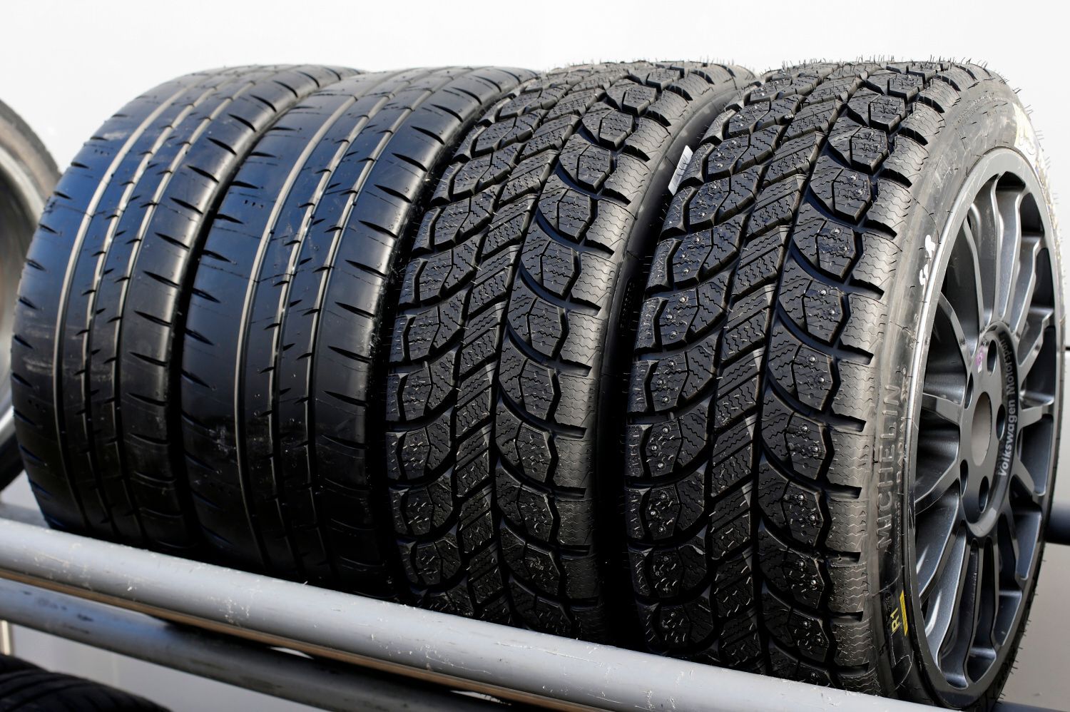 Rallye Monte Carlo 2015: pneuamtiky