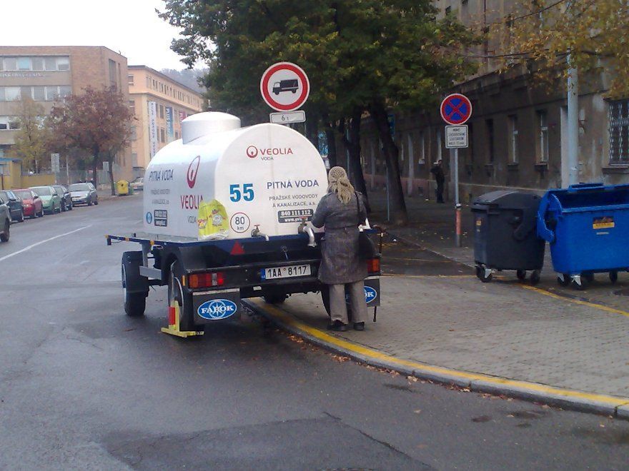 Odstávka vody v Holešovicích