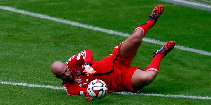 Pepe Reina v dresu Bayernu Mnichov