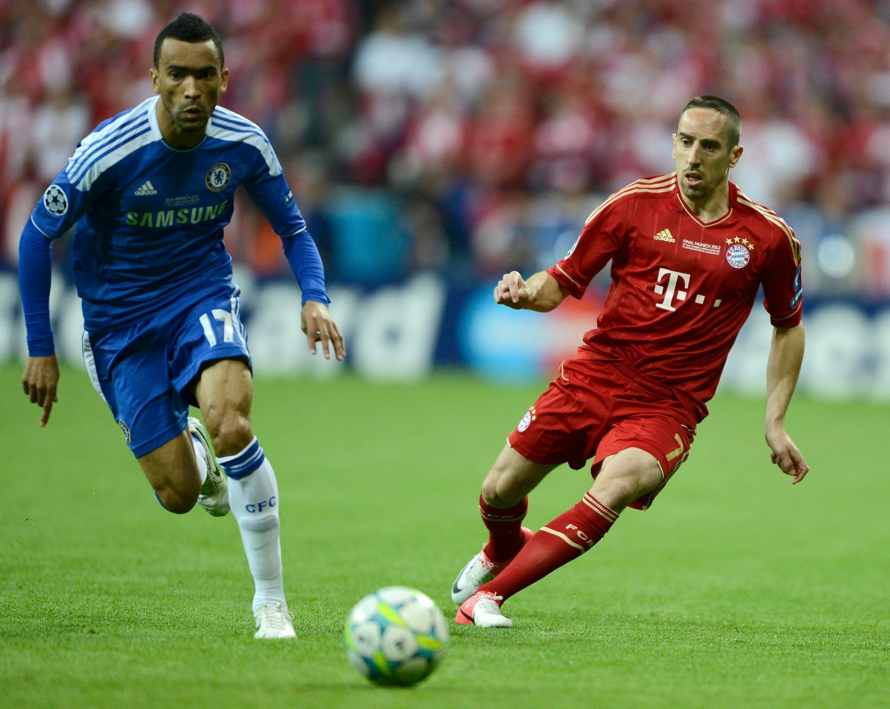 Bosingwa a Ribéry ve finále Ligy mistrů Bayern - Chelsea
