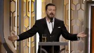 Předávání Zlatých glóbů moderoval britský komik Ricky Gervais. Stejně jako v roce 2011 se i tentokrát jeho vtipy podle zahraničních médií pohybovaly za hranou korektnosti. Terčem jeho narážek se stali transsexuálové i imigrační politika. "Změnil jsem se. Tedy samozřejmě ne tolik jako Bruce Jenner," dodal v narážce na slavného amerického desetibojaře, který loni podstoupil operaci změny pohlaví.